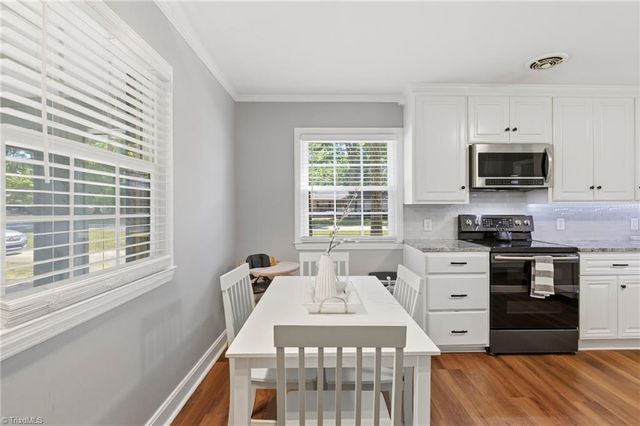 504 N Greenbriar Street, Liberty, NC 27298