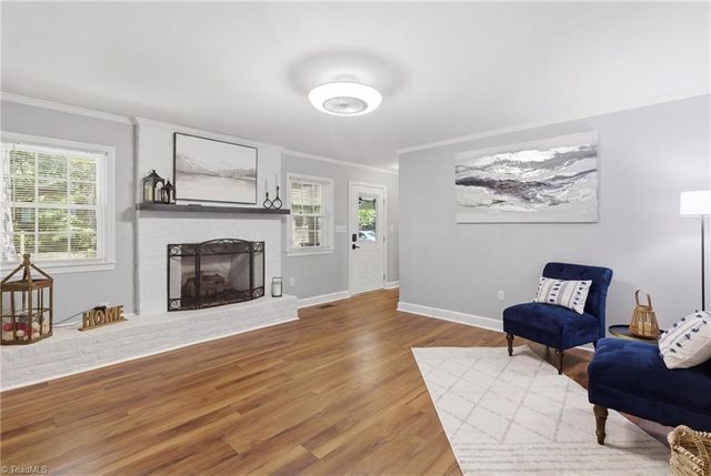 504 N Greenbriar Street, Liberty, NC 27298