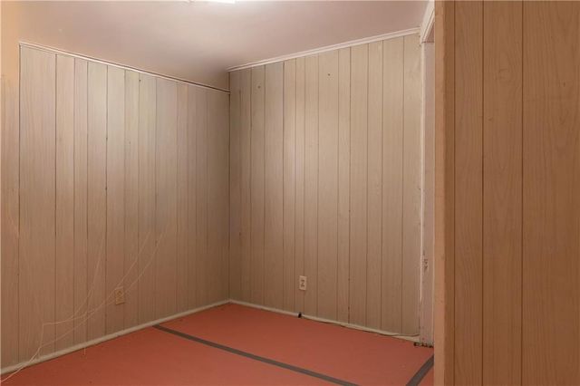 506 S Ash Street, Nevada, MO 64772