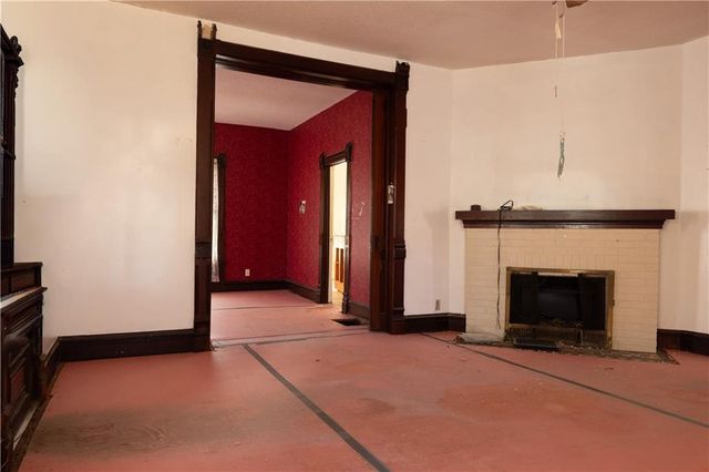 506 S Ash Street, Nevada, MO 64772