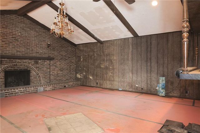 506 S Ash Street, Nevada, MO 64772