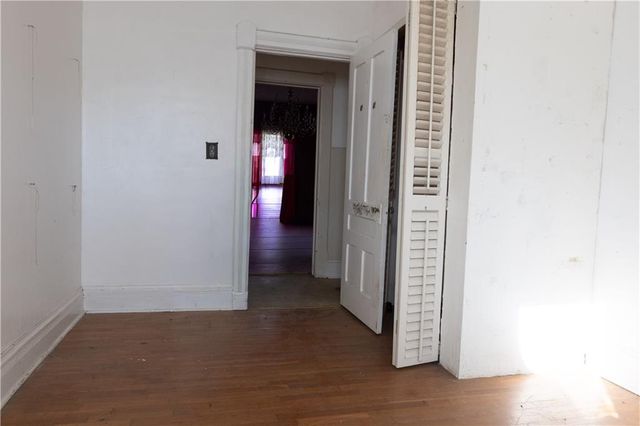 506 S Ash Street, Nevada, MO 64772