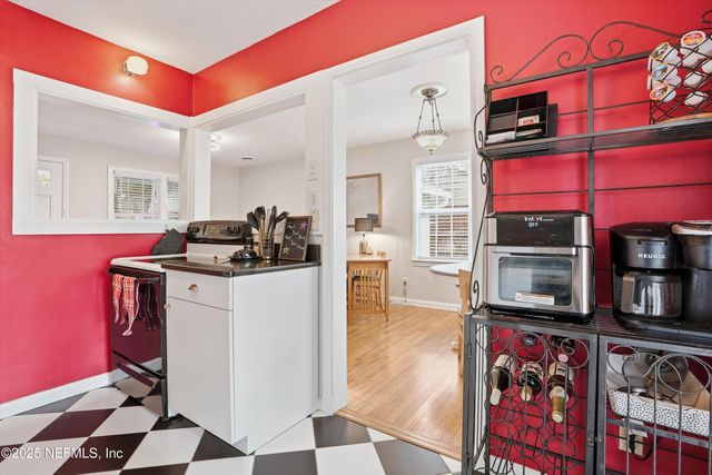 1602 FELCH Avenue W, Jacksonville, FL 32207