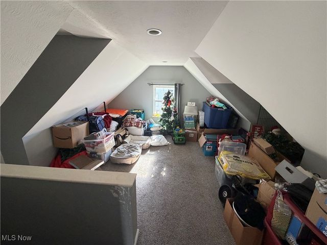 147 Courtland, Eastlake, OH 44095