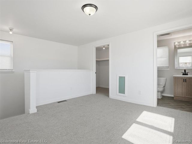 24614 Tuscany Avenue, Eastpointe, MI 48021