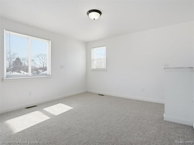 24614 Tuscany Avenue, Eastpointe, MI 48021