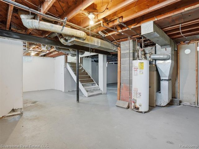 24614 Tuscany Avenue, Eastpointe, MI 48021