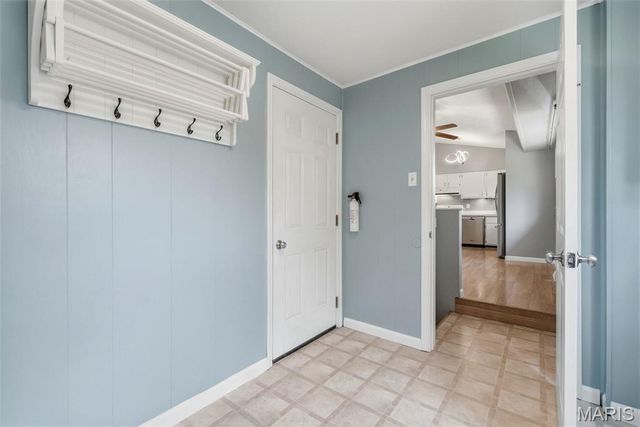 9540 Caravan Drive, Sappington, MO 63126