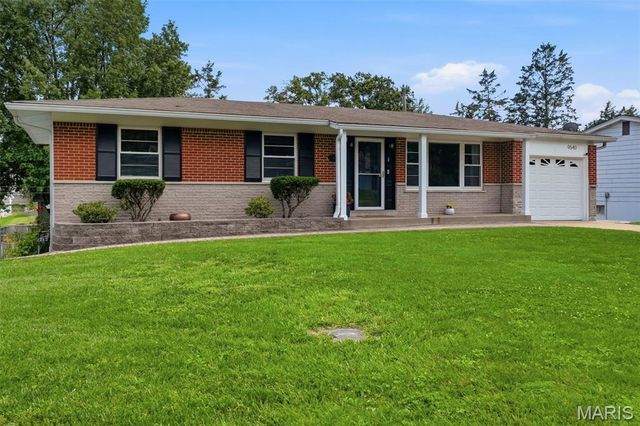 9540 Caravan Drive, Sappington, MO 63126