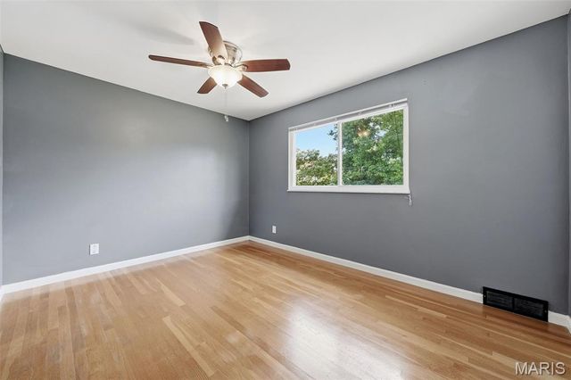 9540 Caravan Drive, Sappington, MO 63126