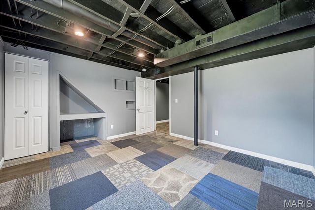 9540 Caravan Drive, Sappington, MO 63126