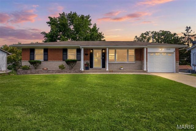9540 Caravan Drive, Sappington, MO 63126