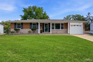 9540 Caravan Drive, Sappington, MO 63126