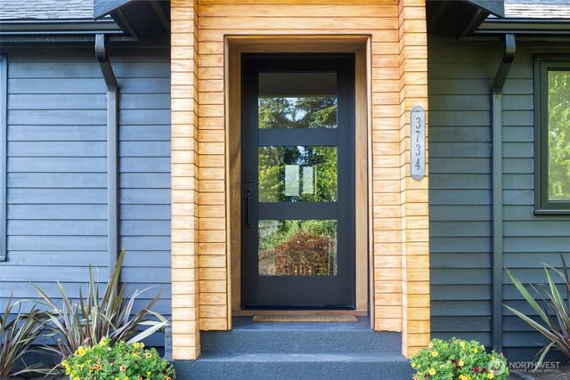 3734 SW Tillman Street, Seattle, WA 98126