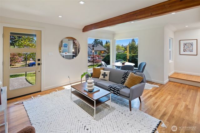 3734 SW Tillman Street, Seattle, WA 98126
