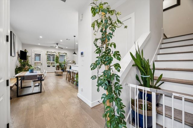 2625 Paul Quinn Street B, Houston, TX 77091