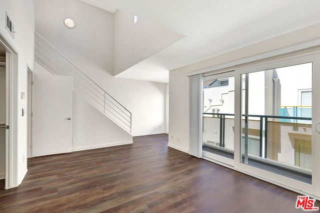811 21st Street 3, Santa Monica, CA 90403