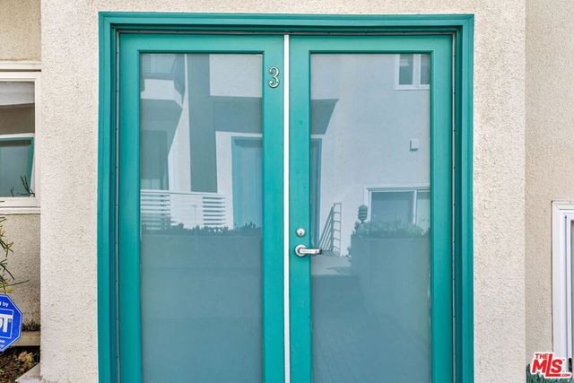 811 21st Street 3, Santa Monica, CA 90403
