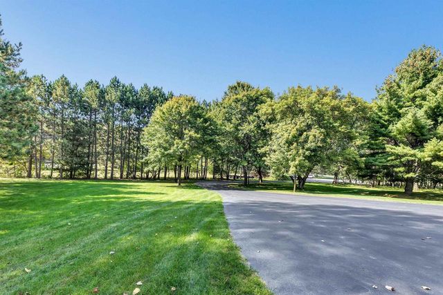 2326 PRISTINE LANE, Suamico, WI 54313