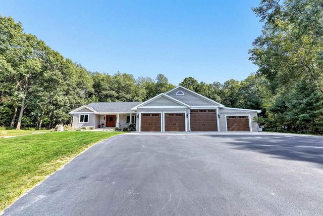 2326 PRISTINE LANE, Suamico, WI 54313