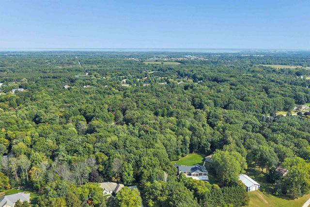 2326 PRISTINE LANE, Suamico, WI 54313