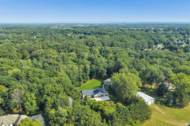 2326 PRISTINE LANE, Suamico, WI 54313