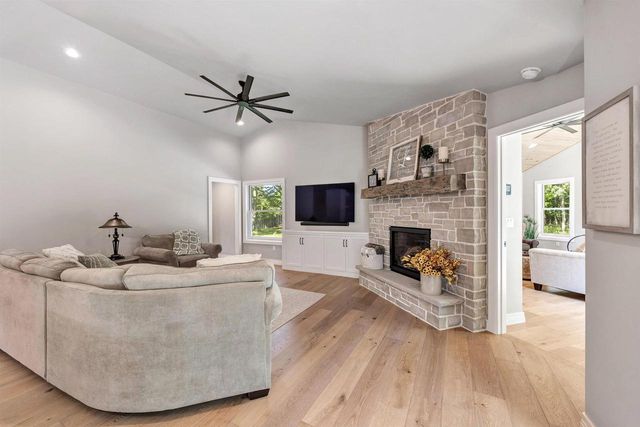 2326 PRISTINE LANE, Suamico, WI 54313