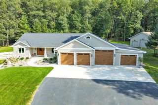 2326 PRISTINE LANE, Suamico, WI 54313