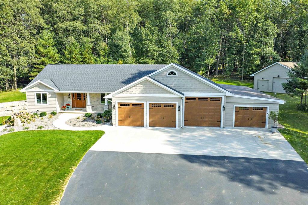 2326 PRISTINE LANE, Suamico, WI 54313