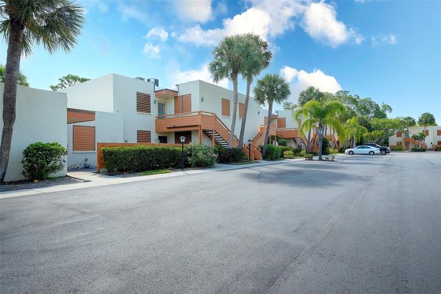 123 WILD PALM DRIVE 123, Bradenton, FL 34210
