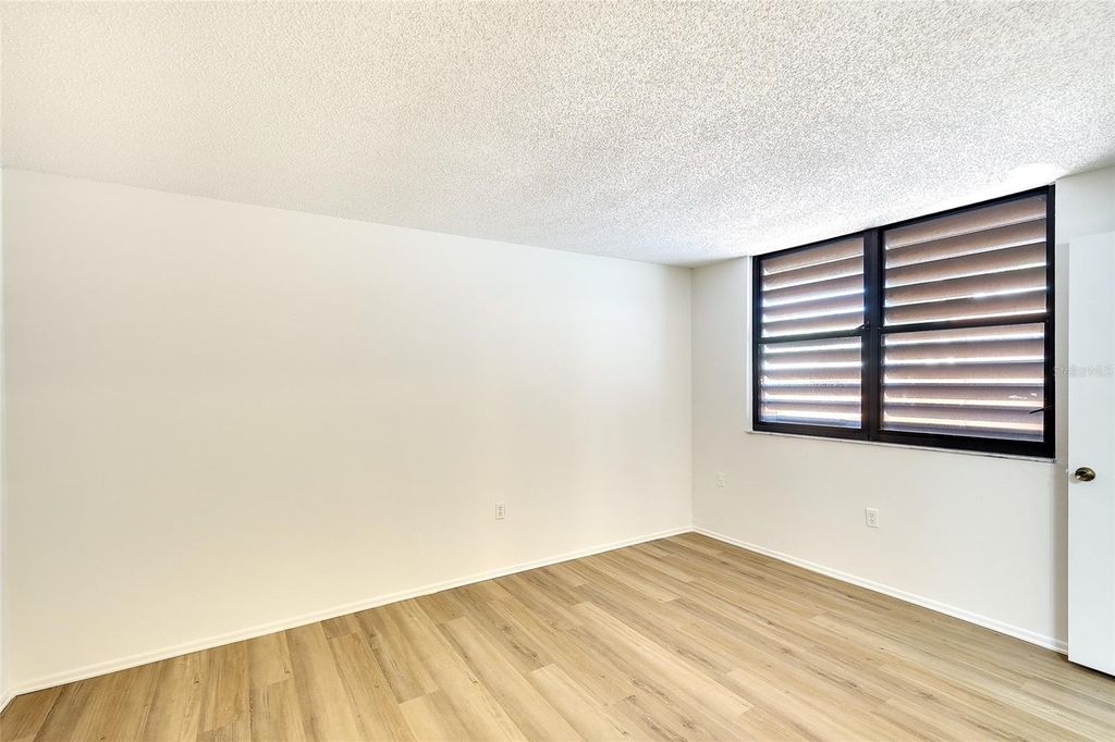 Image 22 of property listing at 123 WILD PALM DRIVE 123, Bradenton, FL 34210