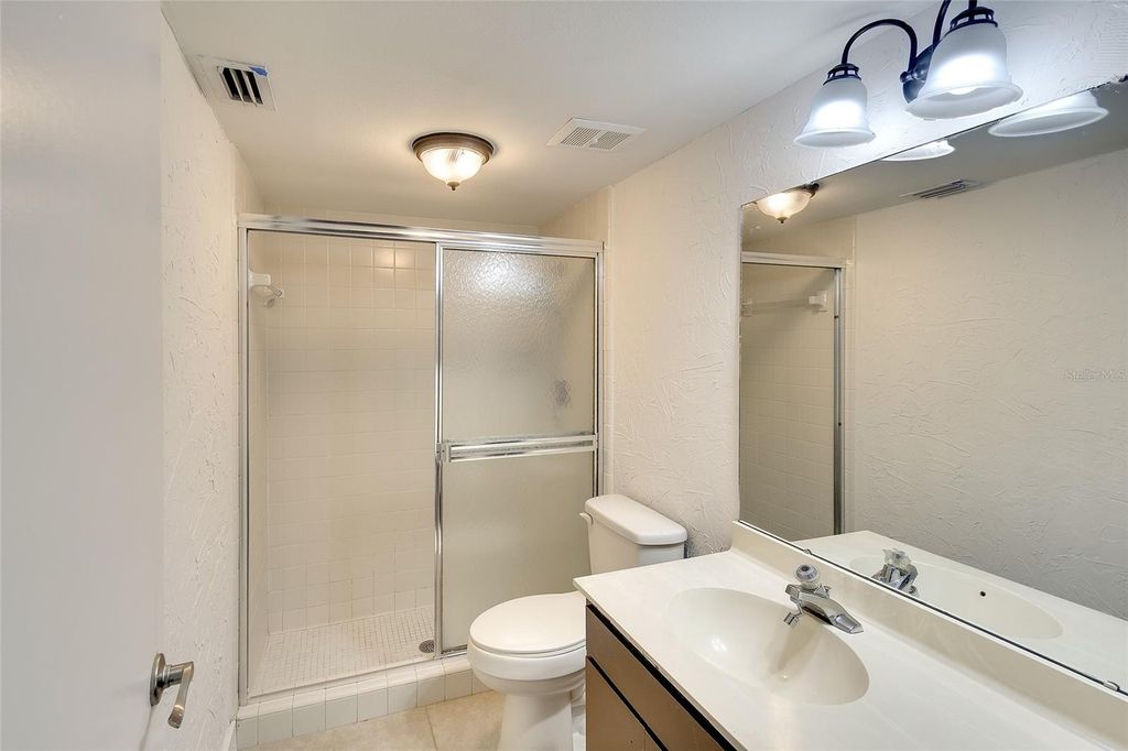 Image 24 of property listing at 123 WILD PALM DRIVE 123, Bradenton, FL 34210
