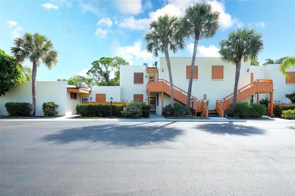 Image 30 of property listing at 123 WILD PALM DRIVE 123, Bradenton, FL 34210
