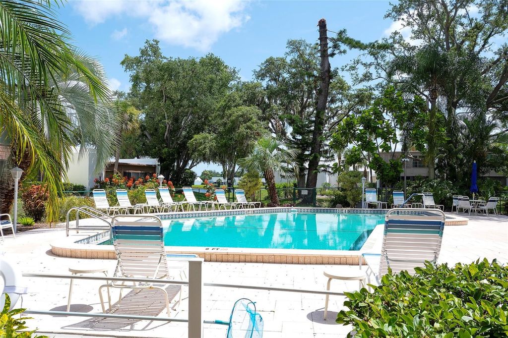 Image 39 of property listing at 123 WILD PALM DRIVE 123, Bradenton, FL 34210