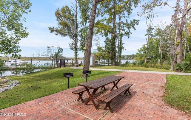 3566 Chicora Drive, Castle Hayne, NC 28429