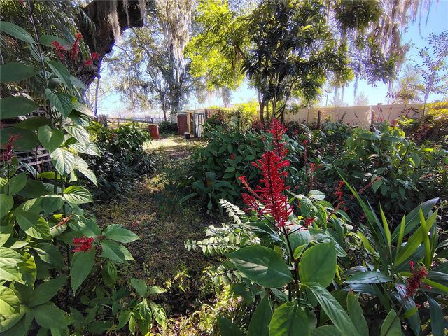 3537 E C 462, Wildwood, FL 34785