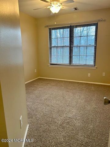 905 Arlington Drive, Toms River, NJ 08755