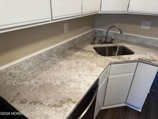 905 Arlington Drive, Toms River, NJ 08755