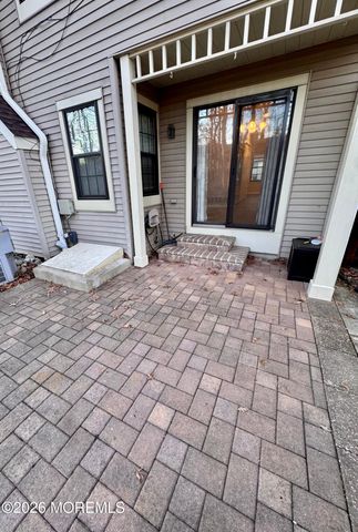 905 Arlington Drive, Toms River, NJ 08755