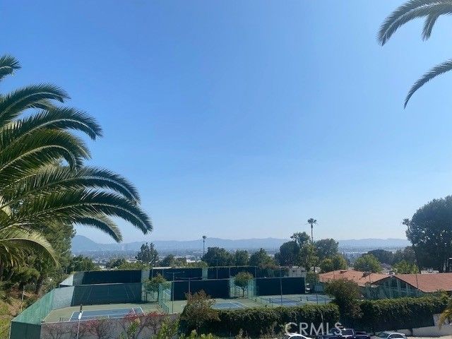 9562 Via Bernardo, Burbank, CA 91504