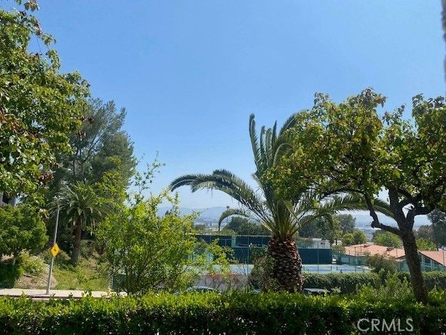 9562 Via Bernardo, Burbank, CA 91504