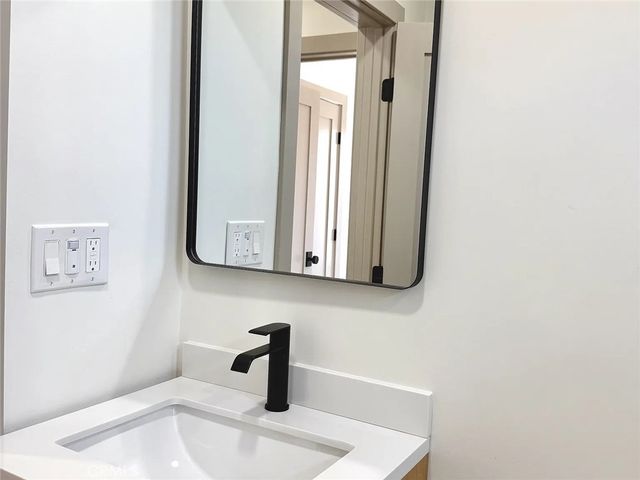 2510 Termino Avenue B, Long Beach, CA 90815
