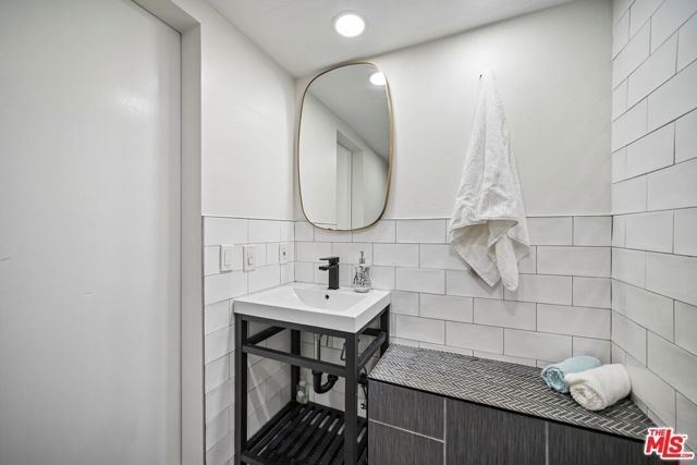 1010 Hammond Street 306, West Hollywood, CA 90069