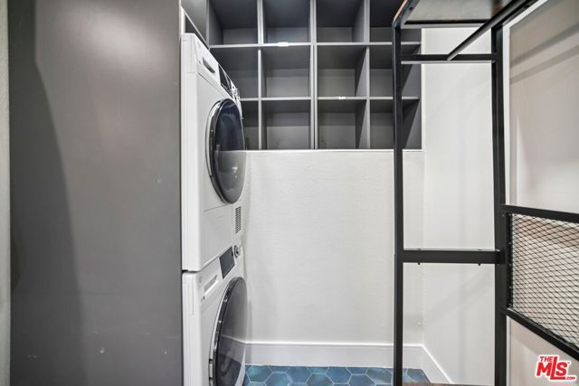 1010 Hammond Street 306, West Hollywood, CA 90069