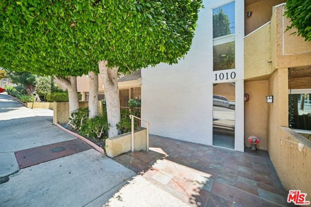1010 Hammond Street 306, West Hollywood, CA 90069