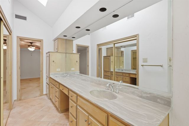 37 Timbergreen Circle, Denton, TX 76205