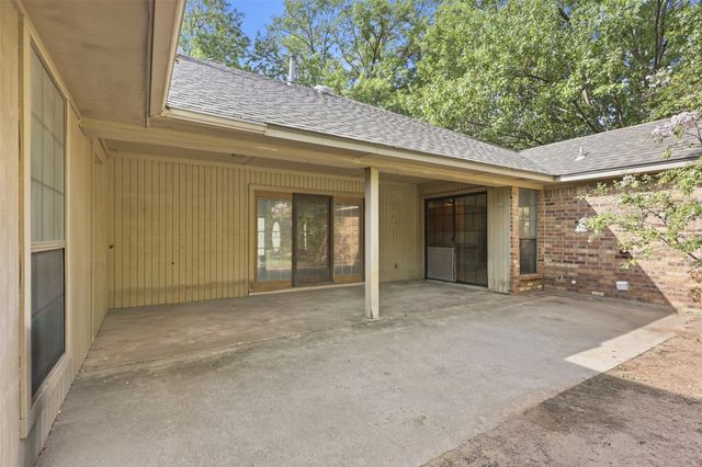 37 Timbergreen Circle, Denton, TX 76205