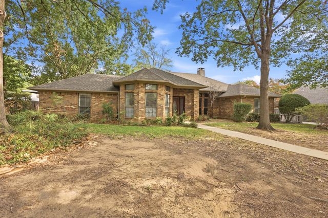 37 Timbergreen Circle, Denton, TX 76205