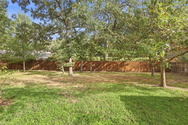 37 Timbergreen Circle, Denton, TX 76205