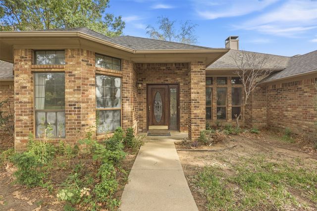 37 Timbergreen Circle, Denton, TX 76205